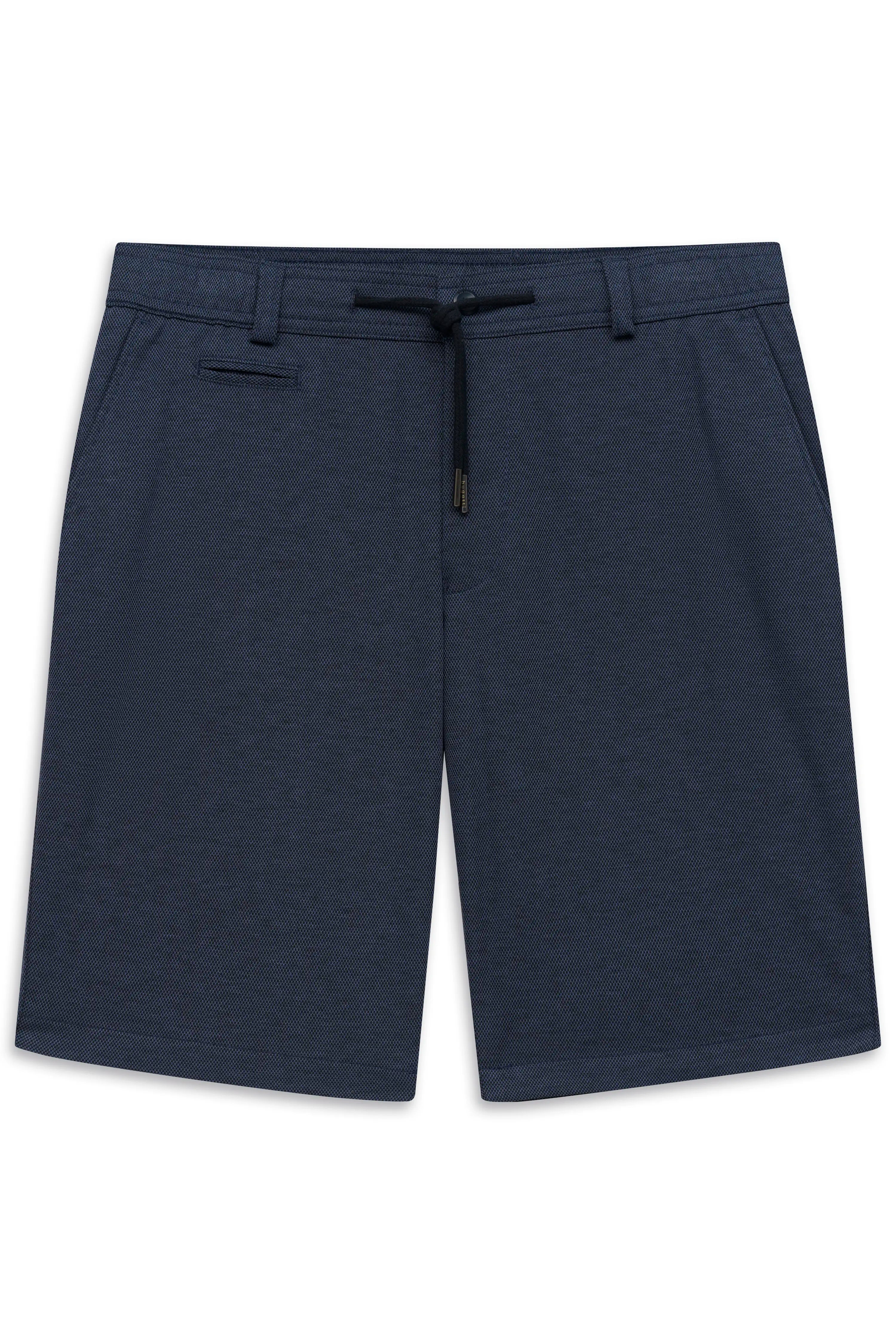 Dunkelblaue bugatti Shorts, legeres Büstenbild, elegantes Design.