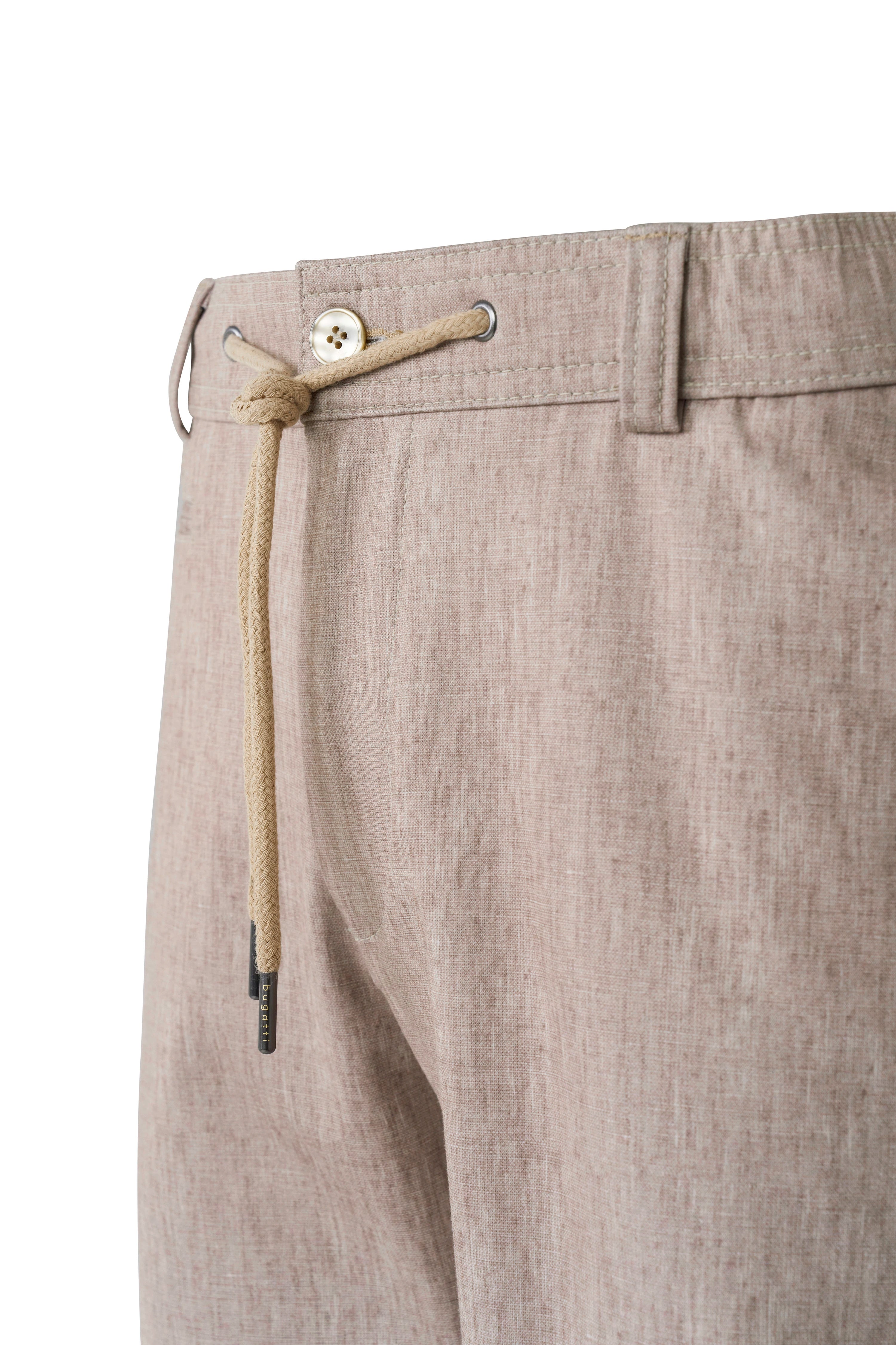 Beige bugatti Hose mit Kordelzug, Detailansicht, leger und stilvoll.