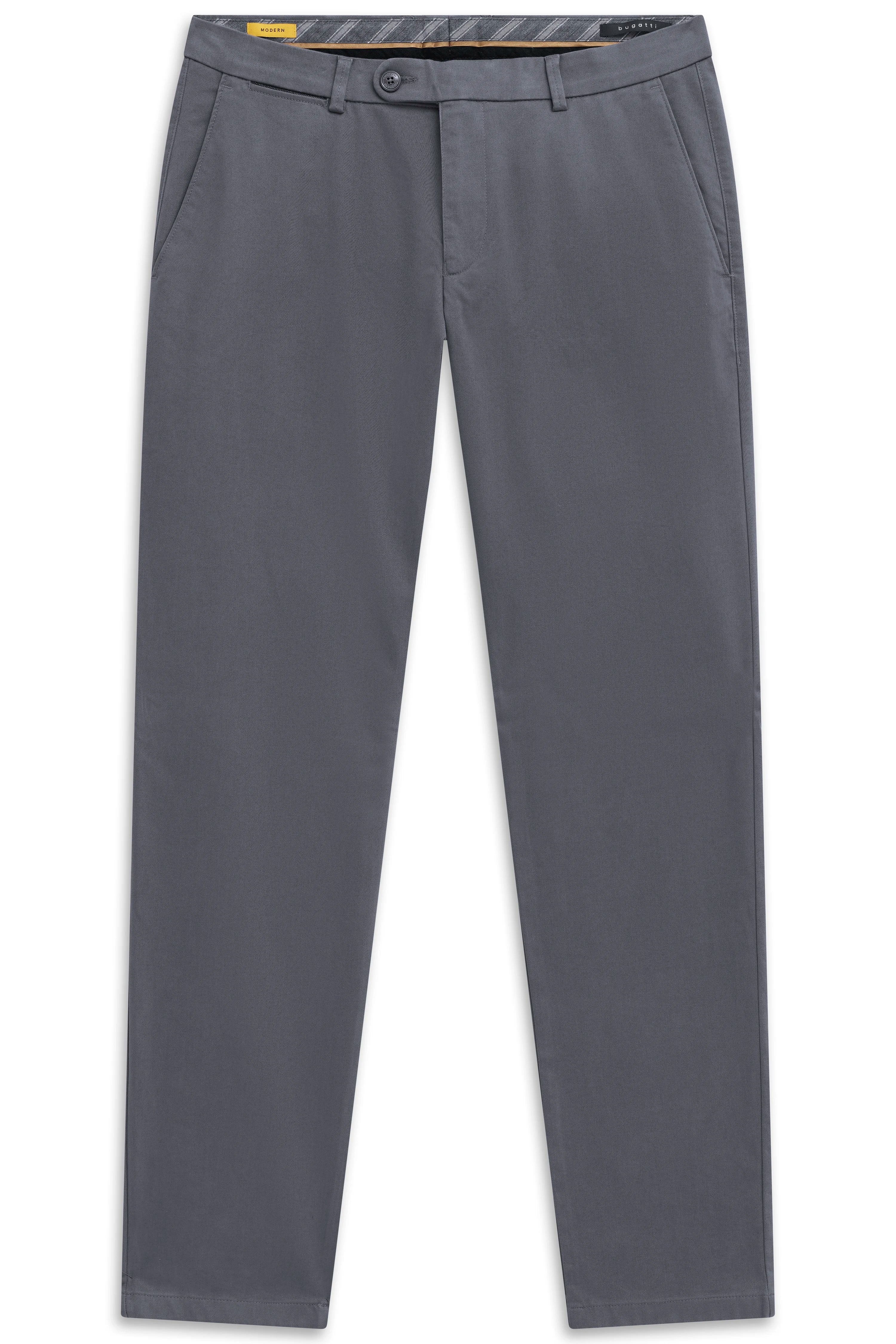 Graue bugatti Chinohose, legeres Büstenbild, zeitloser Stil, hochwertige Materialien.