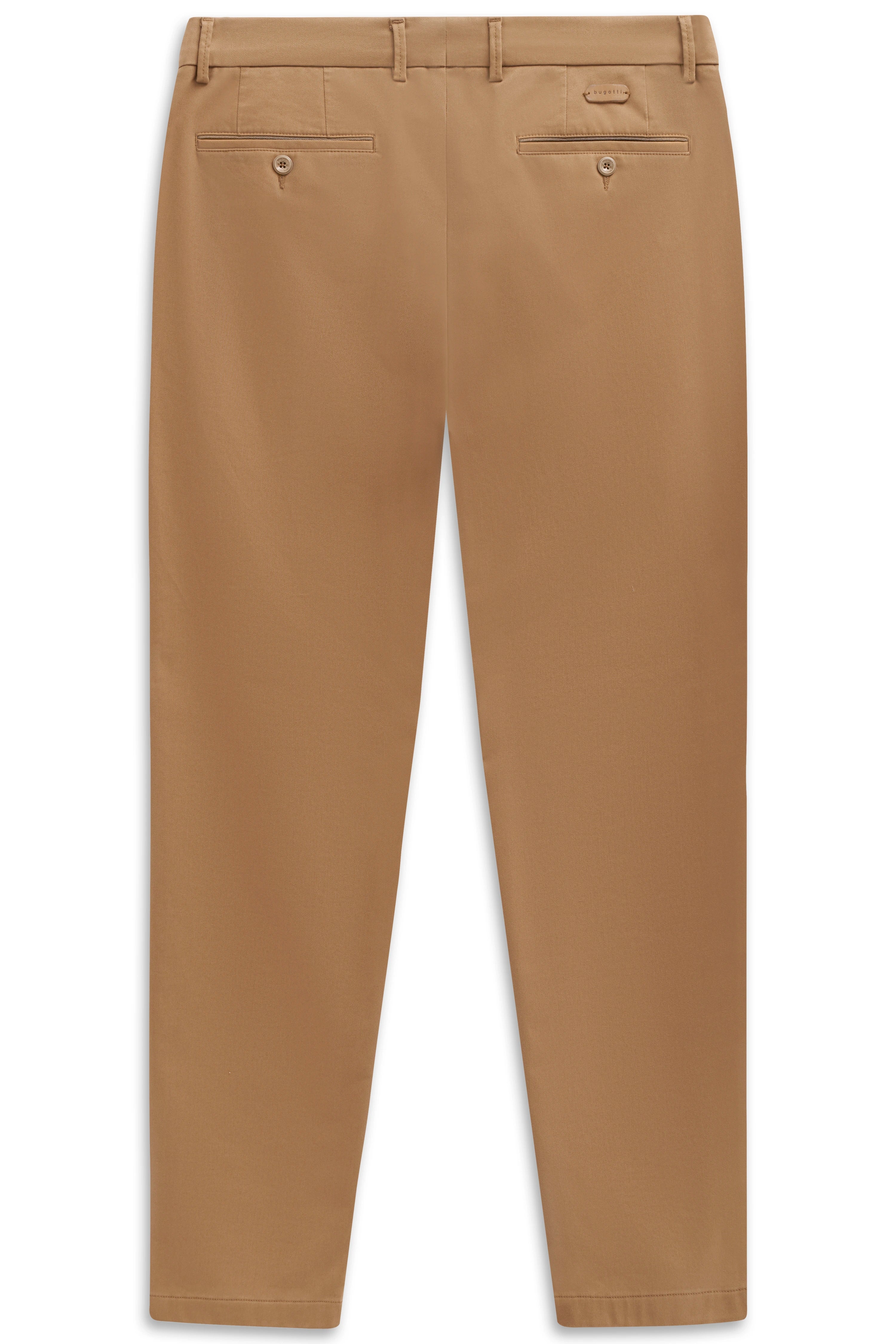 bugatti Herrenhose in Camel, Bügelbild. Eleganter, schlichter Stil, ideal für zeitlose, stilvolle Outfits.
