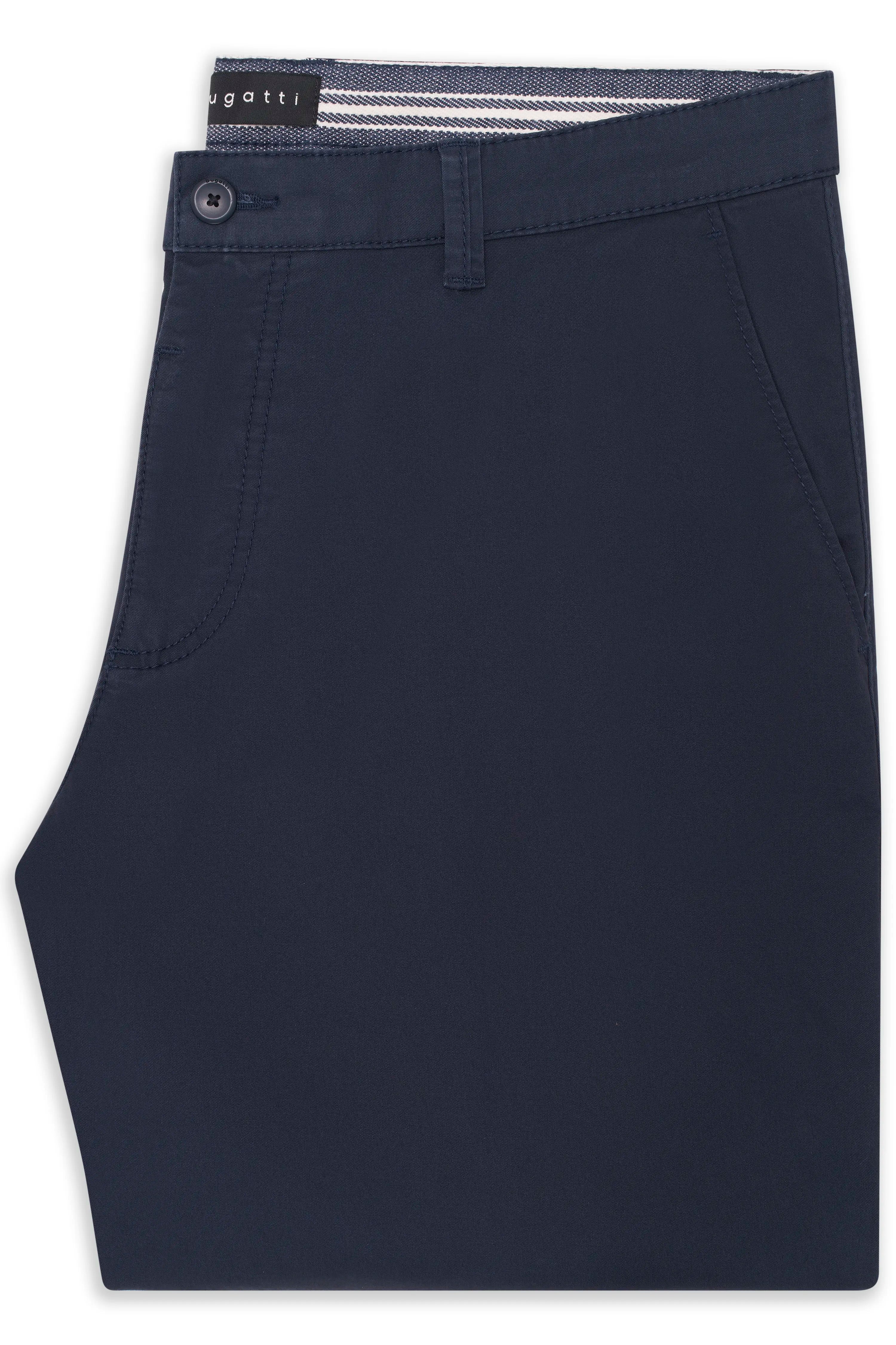 Navy blaue bugatti Hose, Detailaufnahme, elegantes Design, hochwertige Materialien.