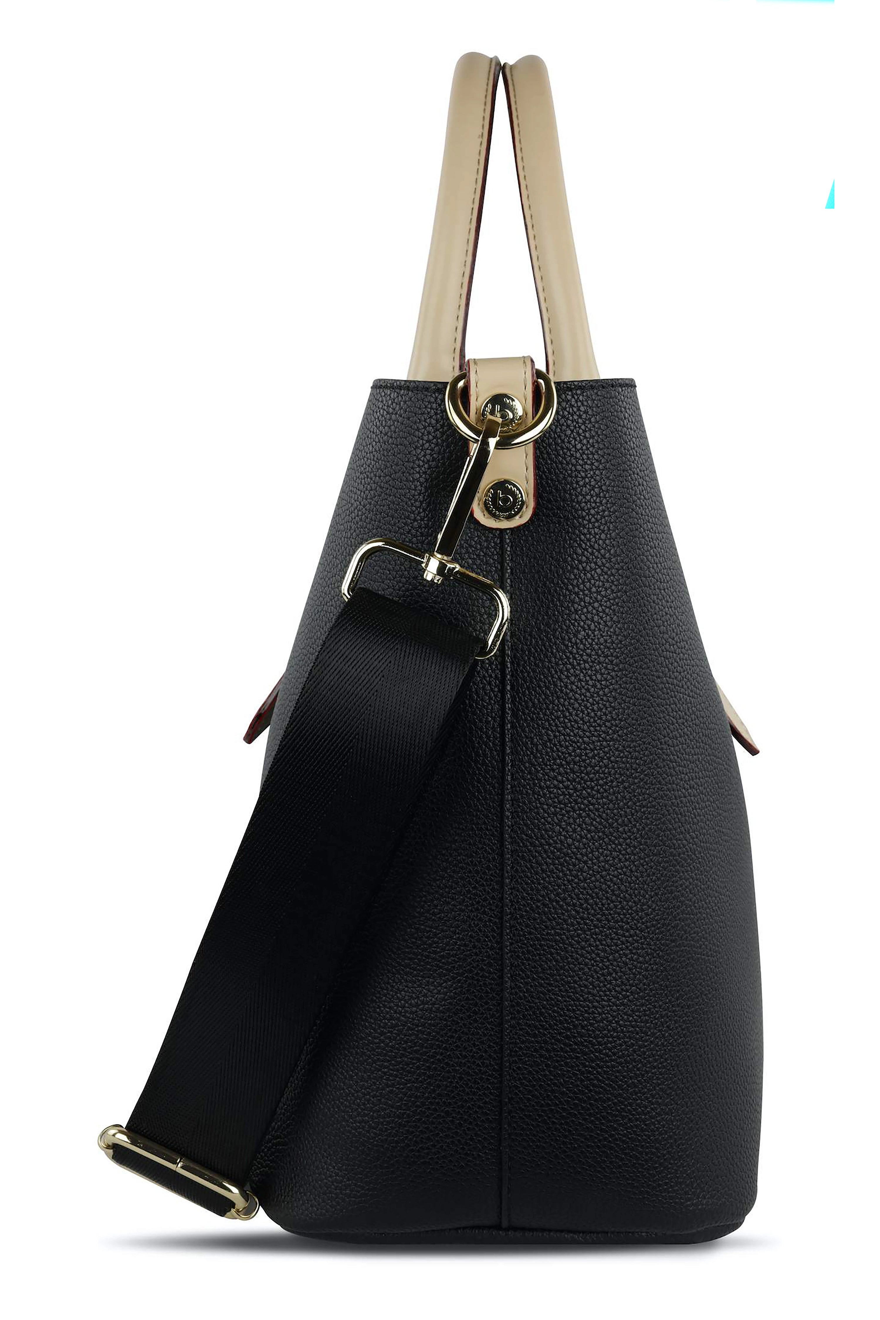 Schwarze bugatti Tasche mit hellen Griffen, Seitenansicht, elegante Textur, goldene Details, schlichter Stil.