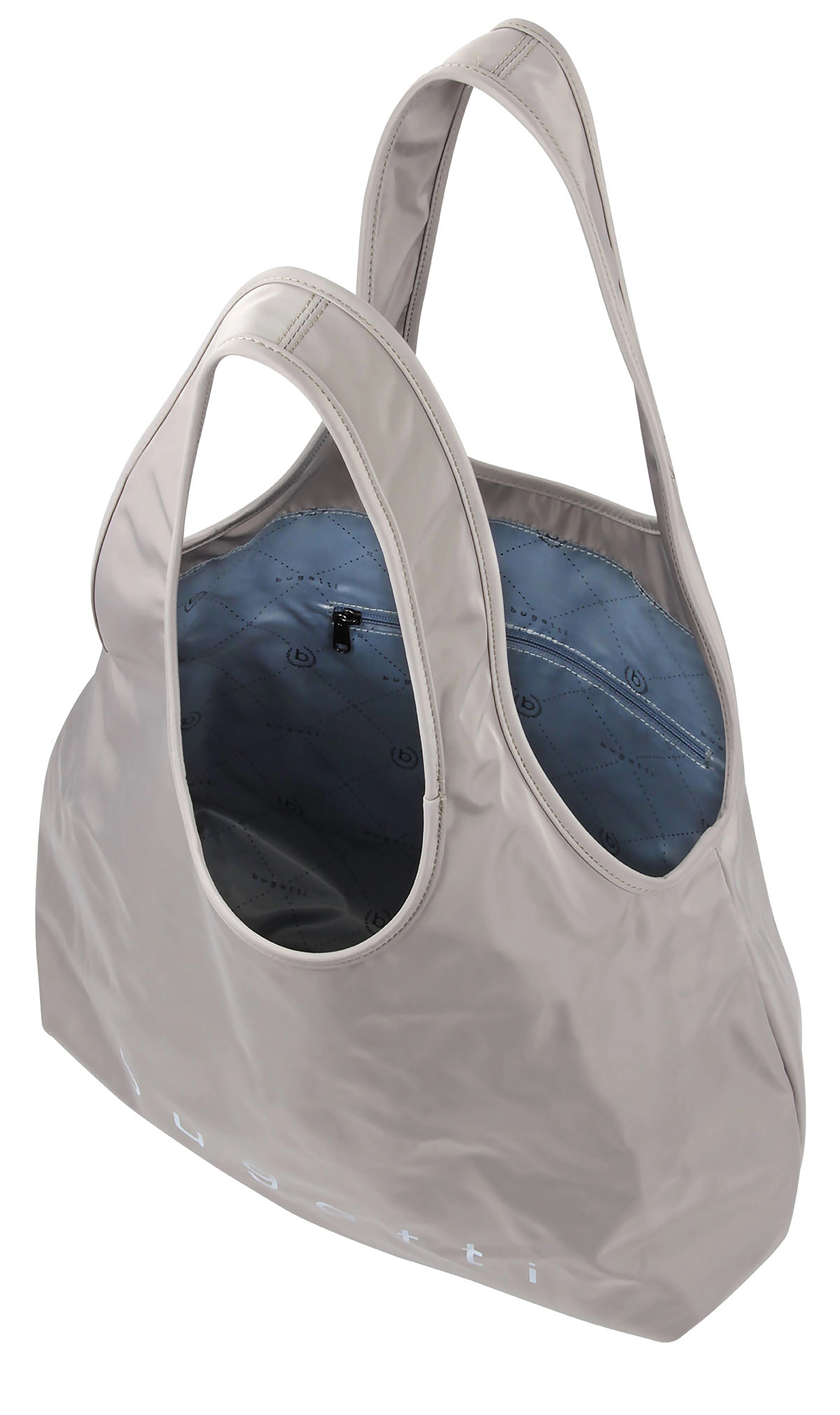 Graue bugatti Tasche, leicht glänzend, mit blauem Innenfutter, zeigt Logo und Reißverschluss.