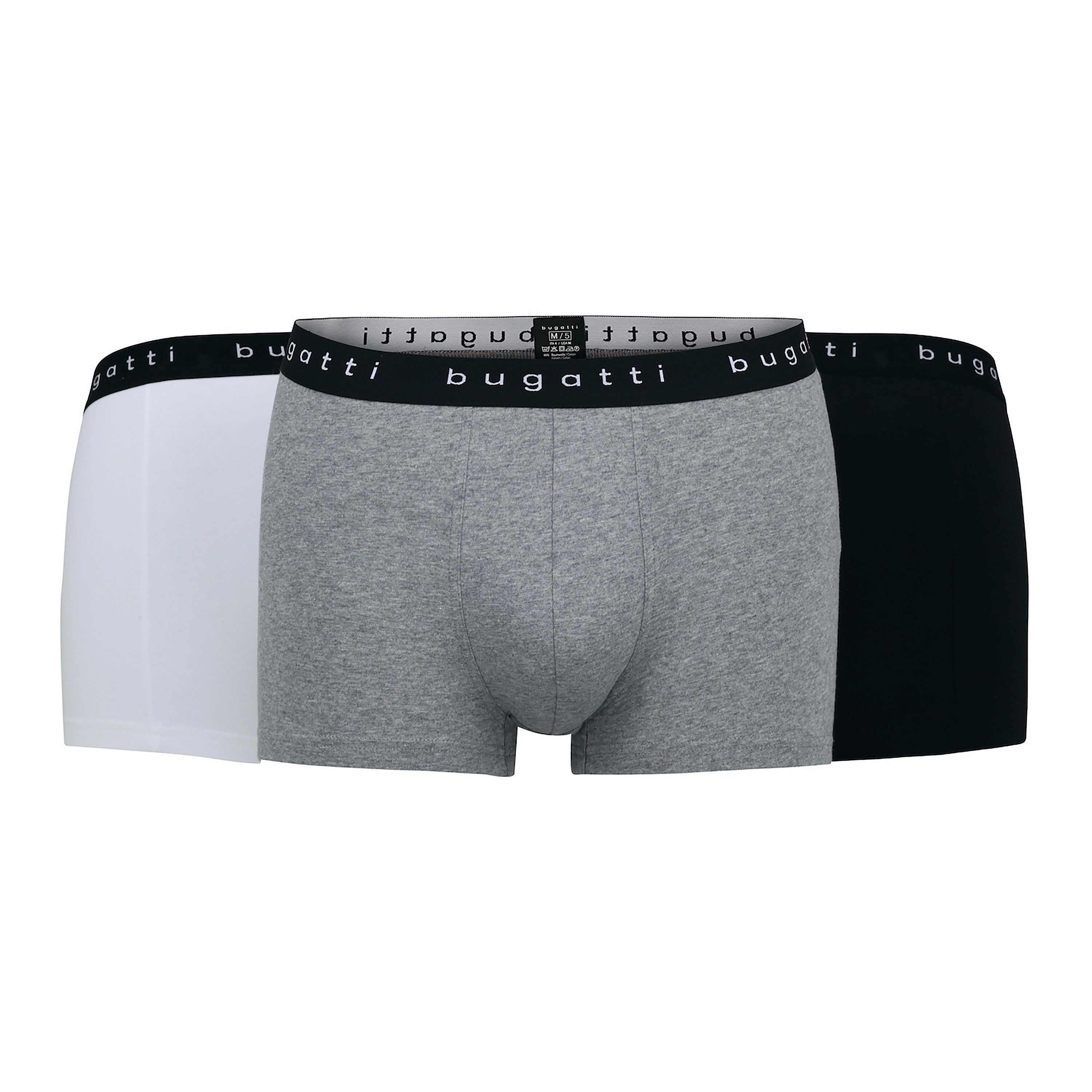 Drei bugatti Boxershorts in Weiß, Grau und Schwarz, Büstenbild, schlichtes Design, hochwertige Materialien.
