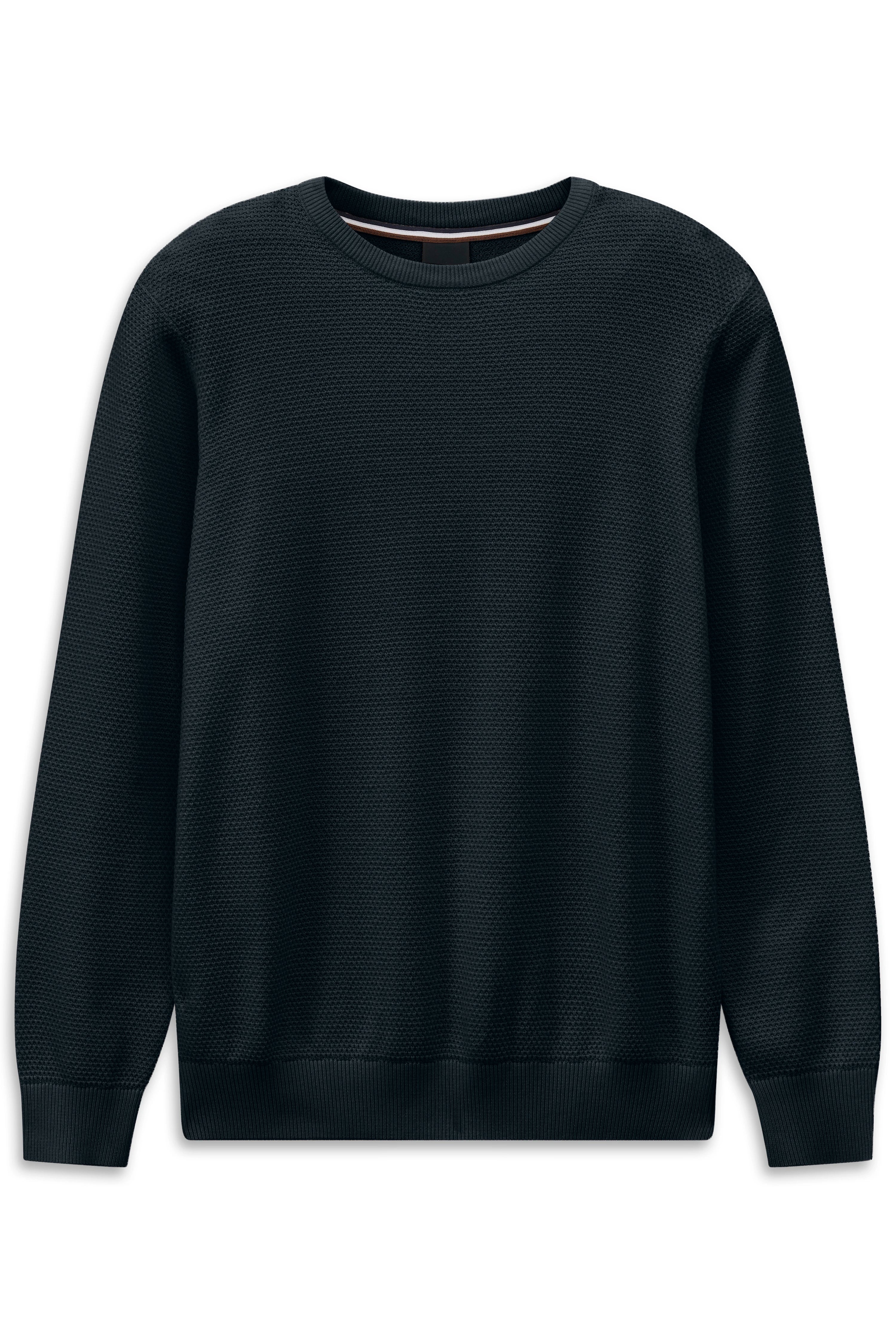 Dunkelblauer bugatti Pullover, strukturierter Stoff, legeres Büstenbild.