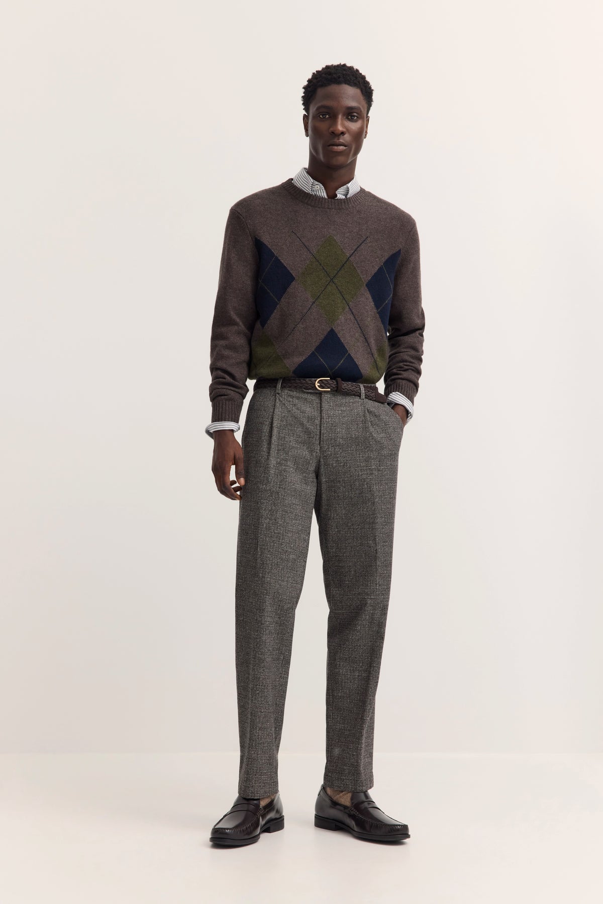 Knitted sweater in a mouliné effect in brown
