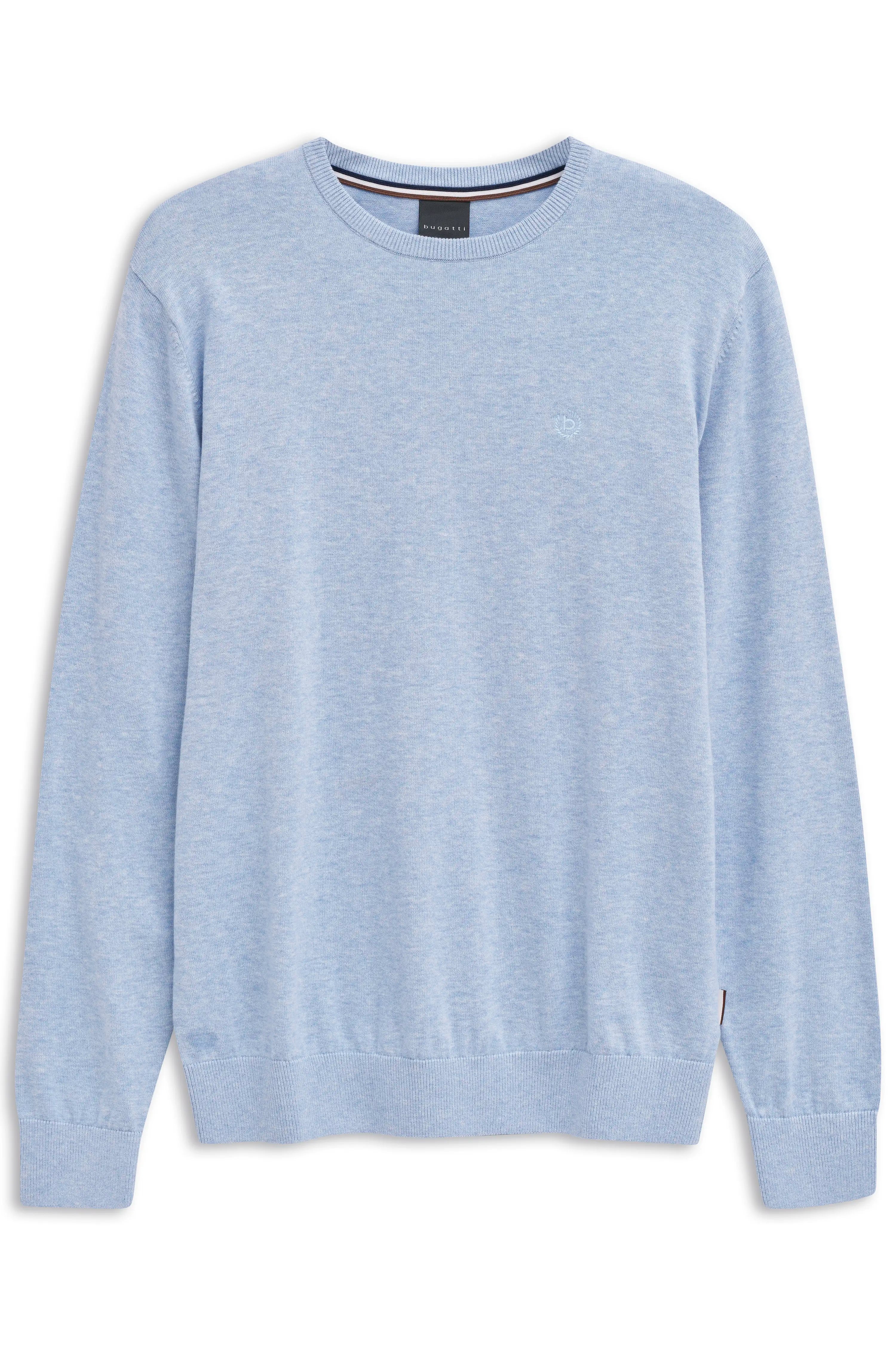 Hellblauer bugatti Pullover, Rundhals, legeres Büstenbild, klassisches Design.