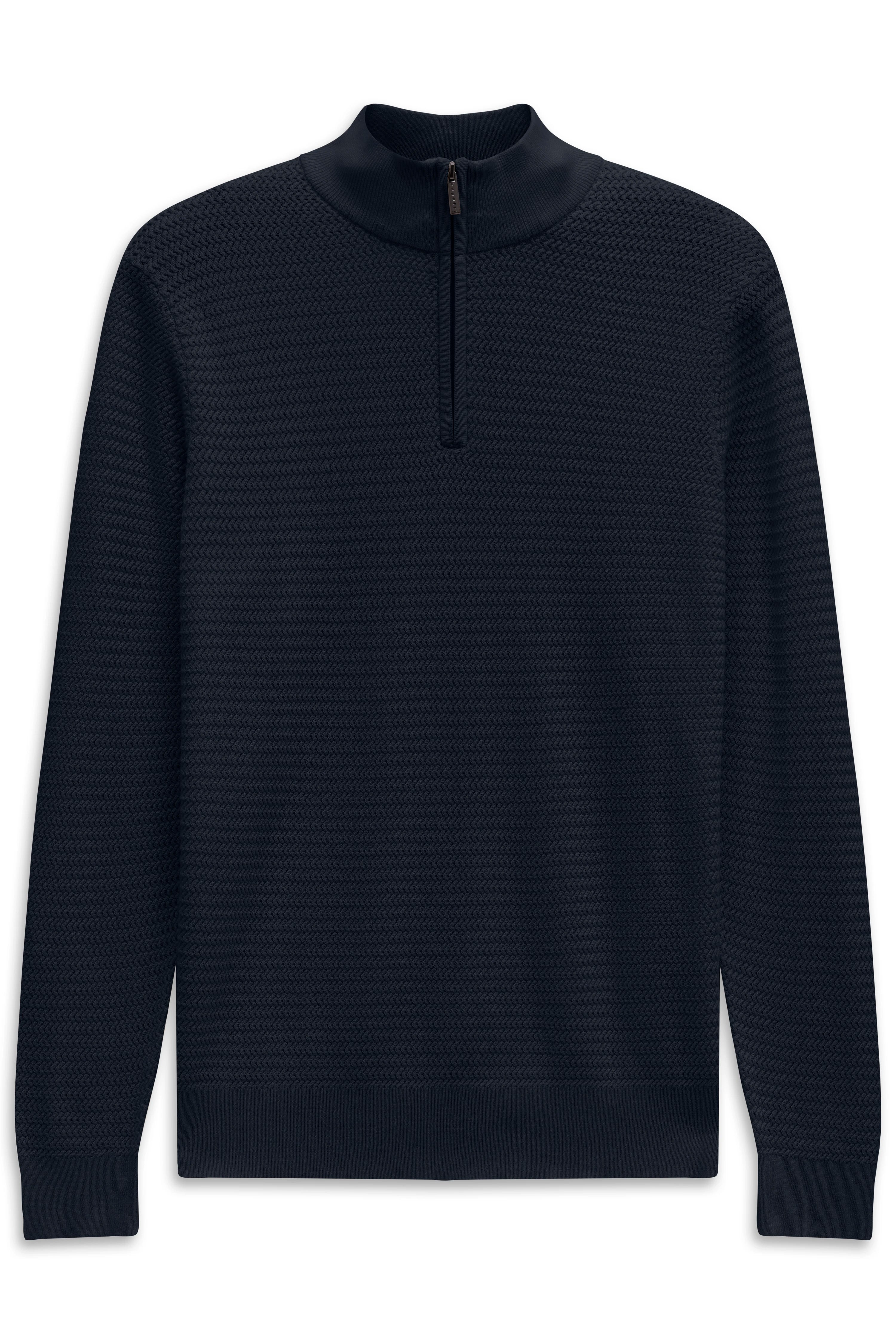 Dunkelblauer bugatti Pullover mit Reißverschluss und strukturiertem Muster, Büstenbild.