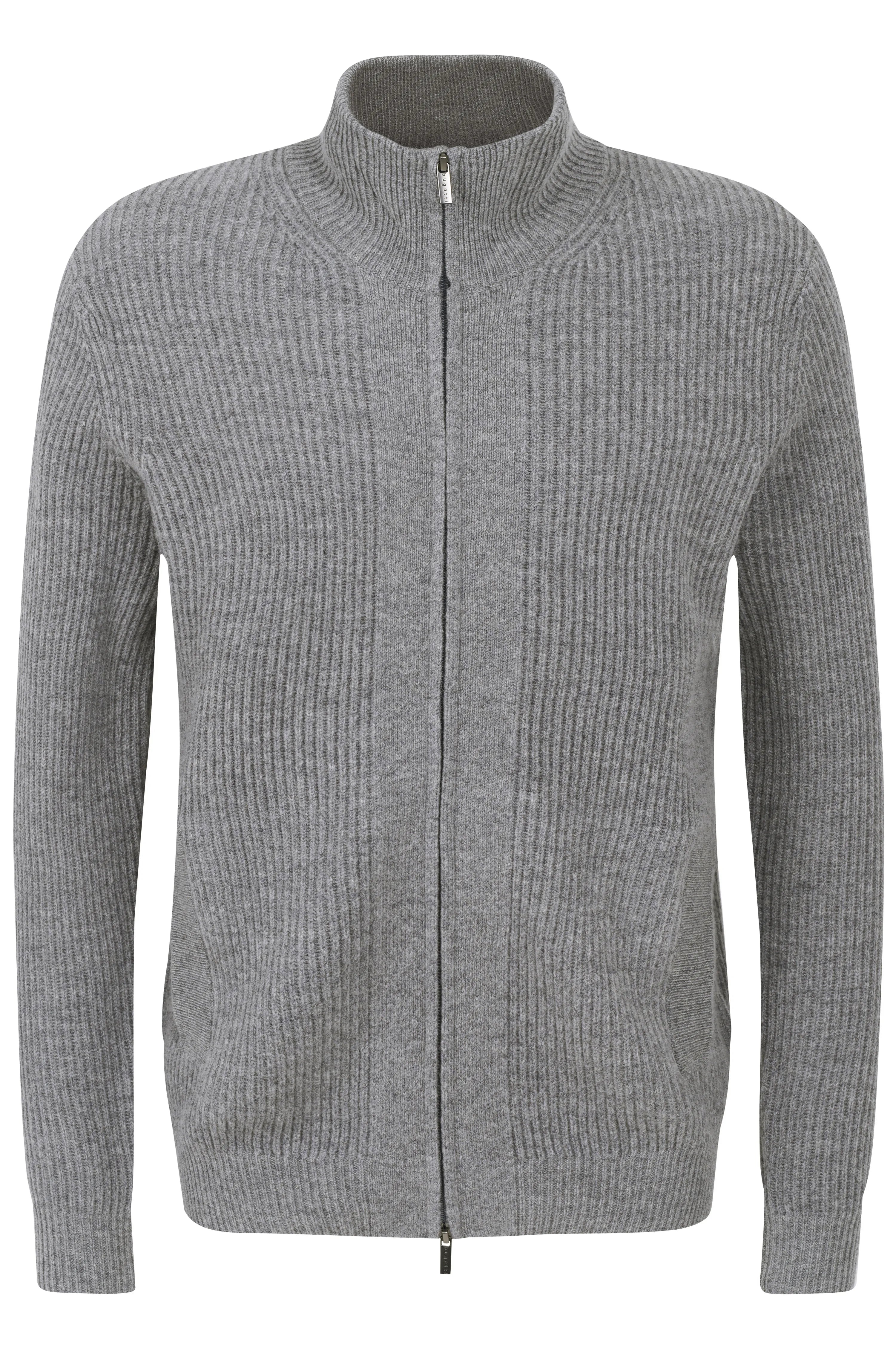Grauer bugatti Strickjacke mit Reißverschluss, Rippdesign, Büstenbild.