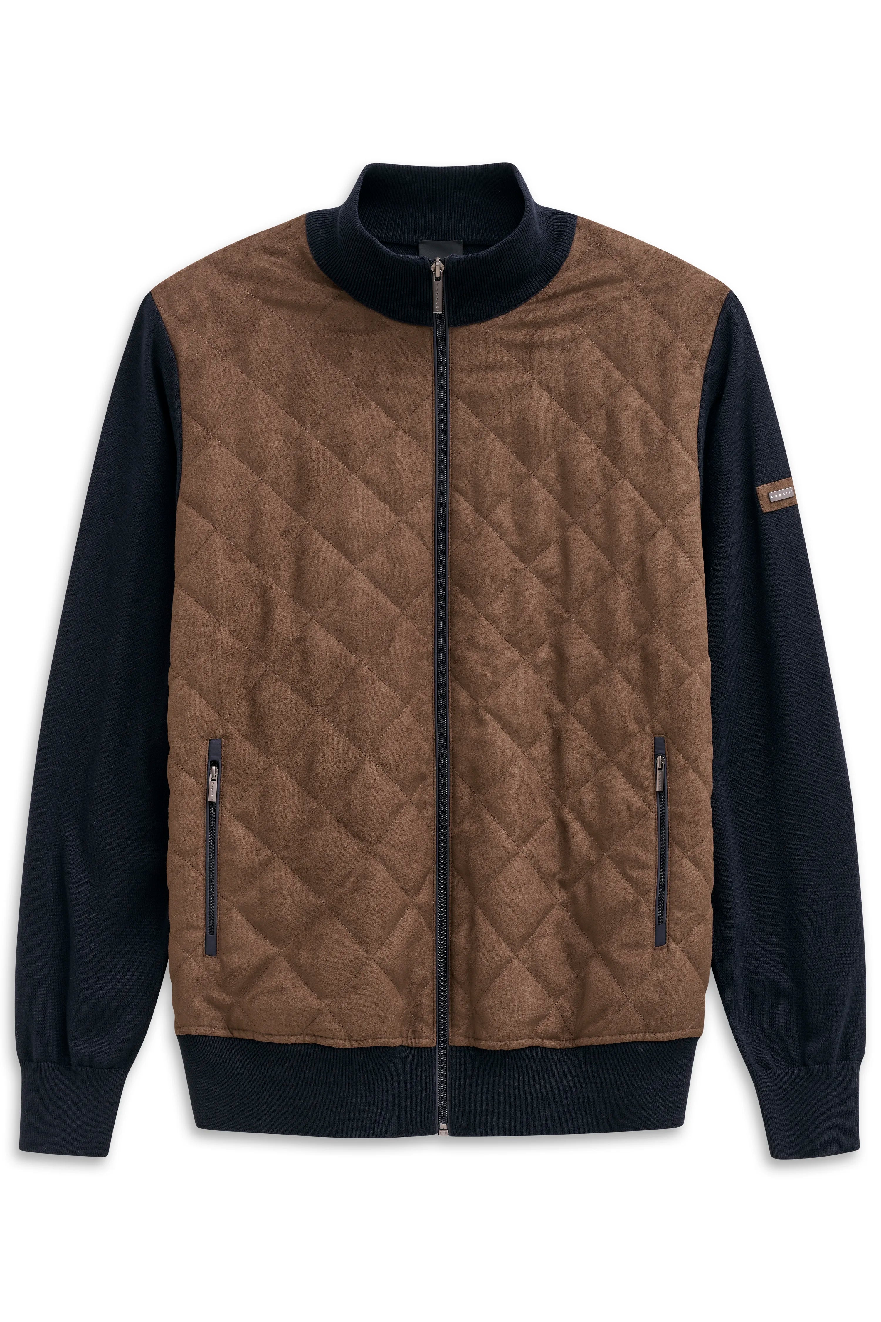 Rückansicht eines Modelbilds mit navy-blauem bugatti Pullover und braunen Schulterdetails.