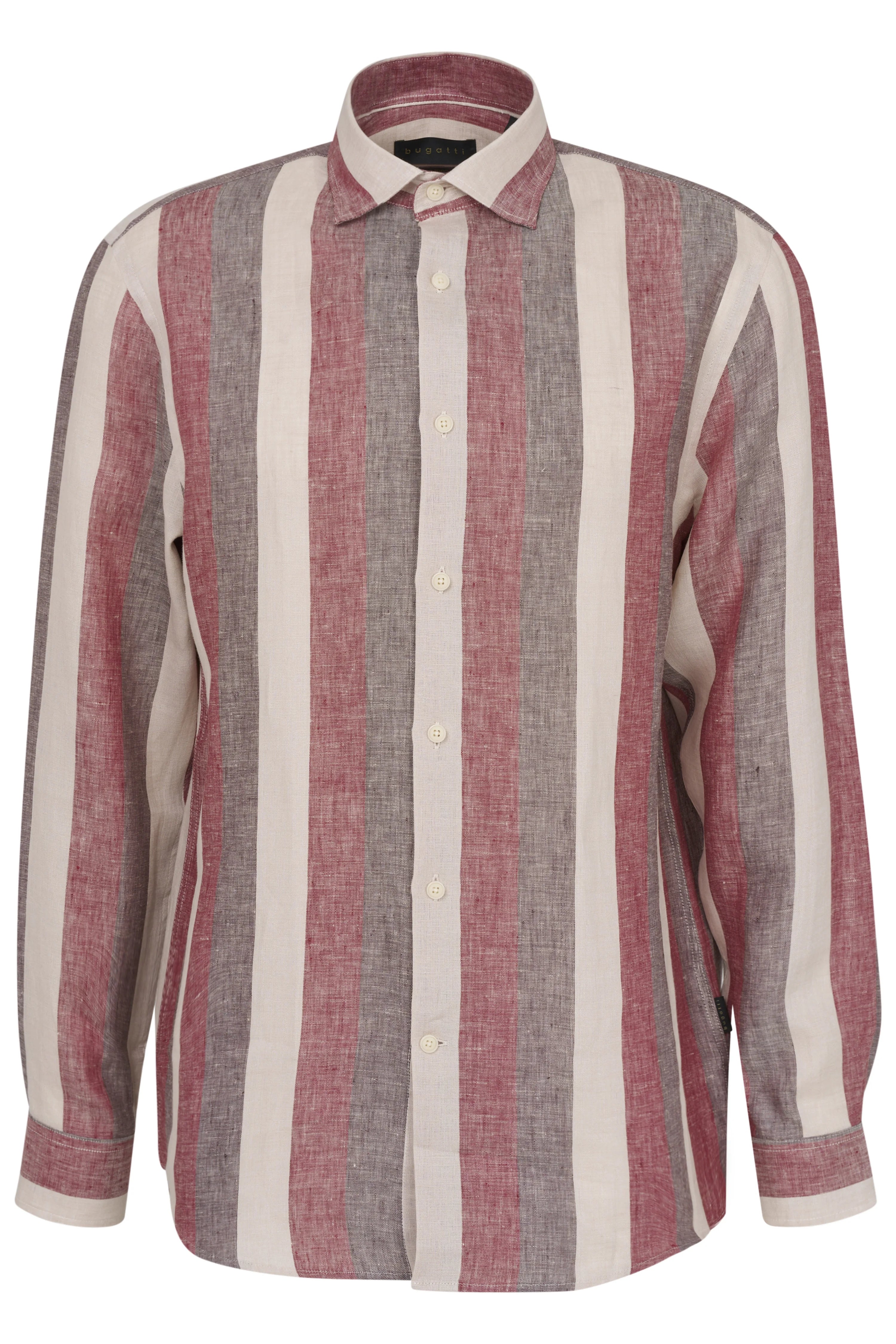 bugatti overhemd, verticaal gestreept in rood, grijs en wit, casual busteportret.
