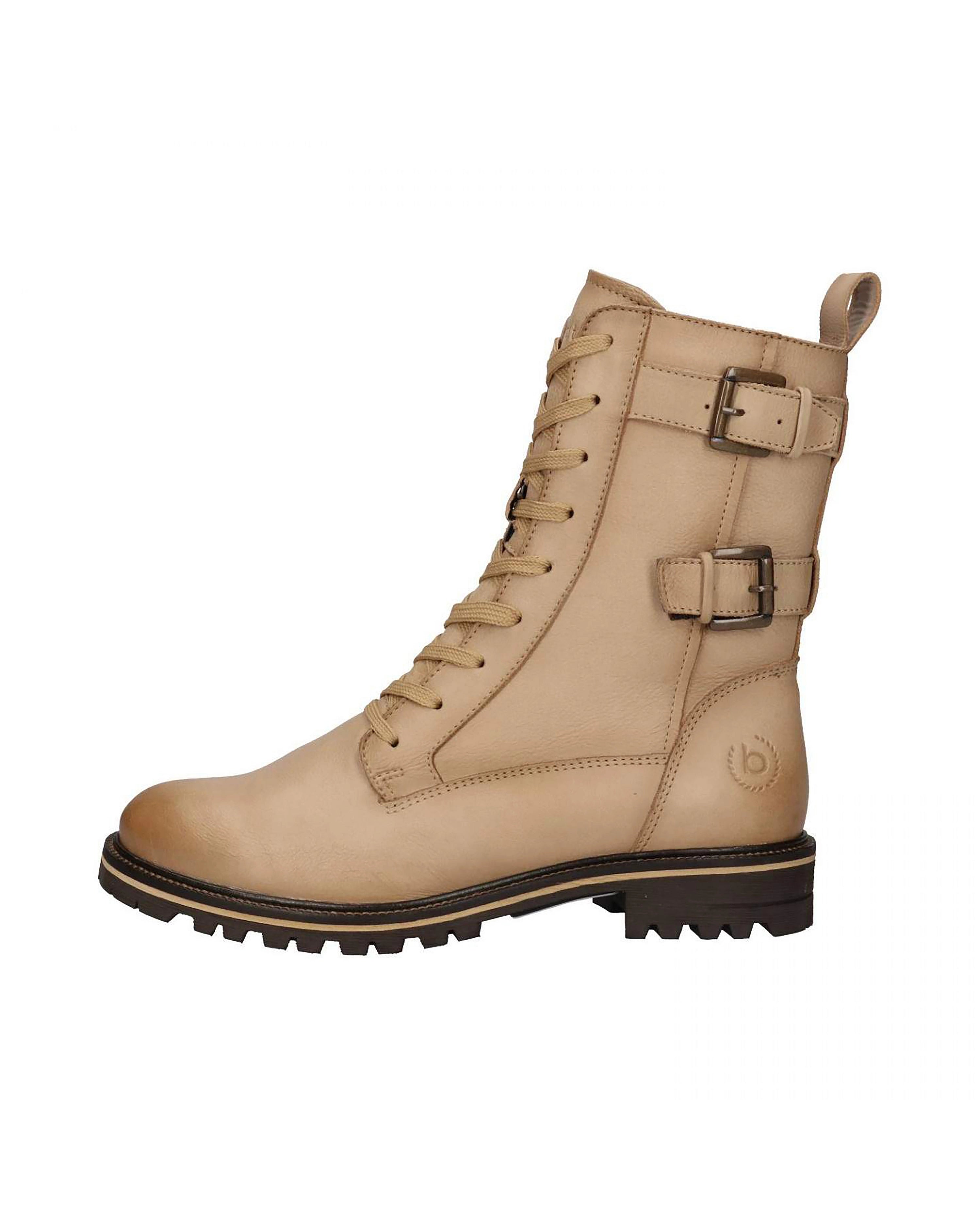 Beige bugatti Stiefel mit Schnürung und Schnallen, seitliches Logo. Büstenbild.