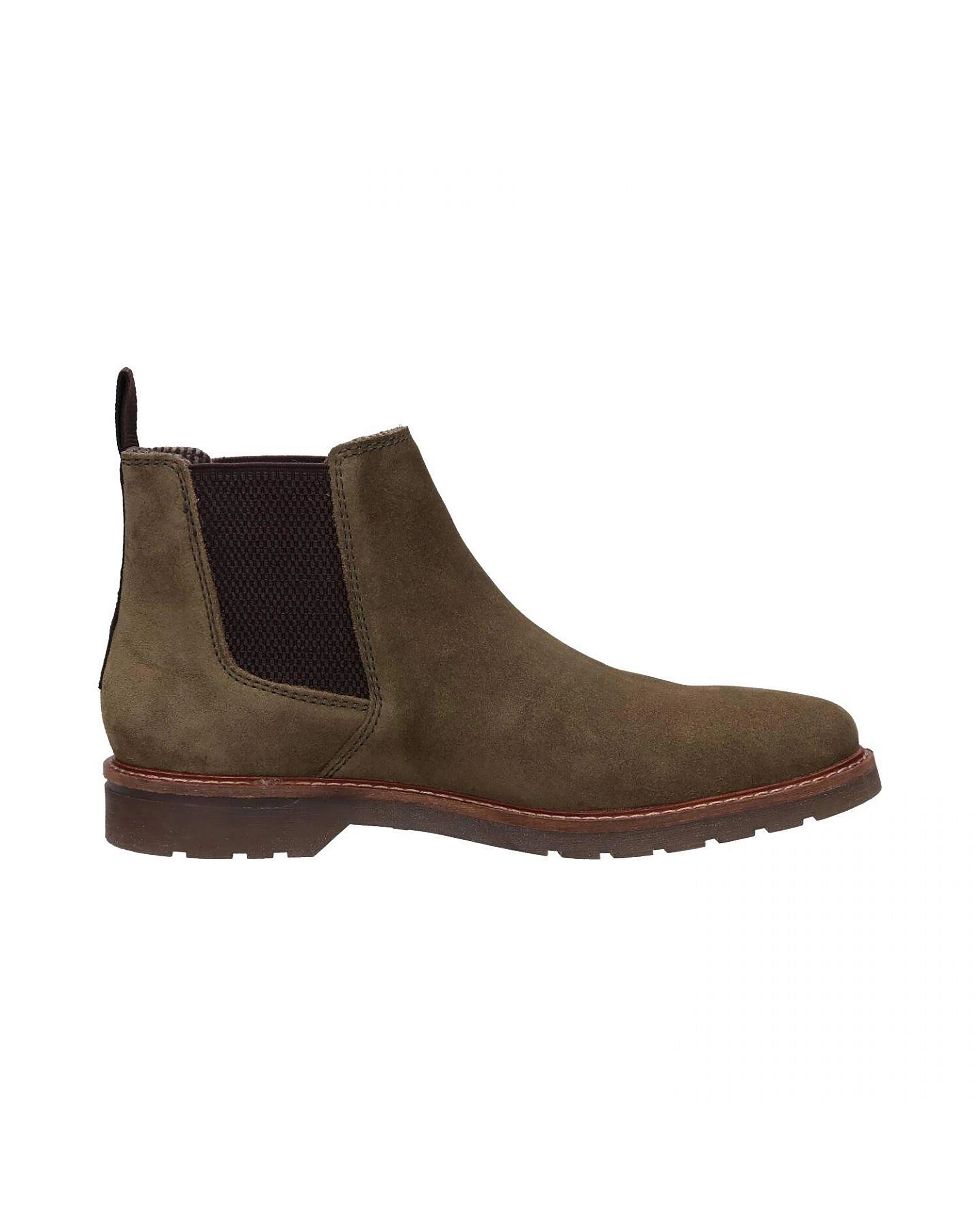 Chelsea boot in olive green with elastic inserts, side view, patternless, bugatti style.