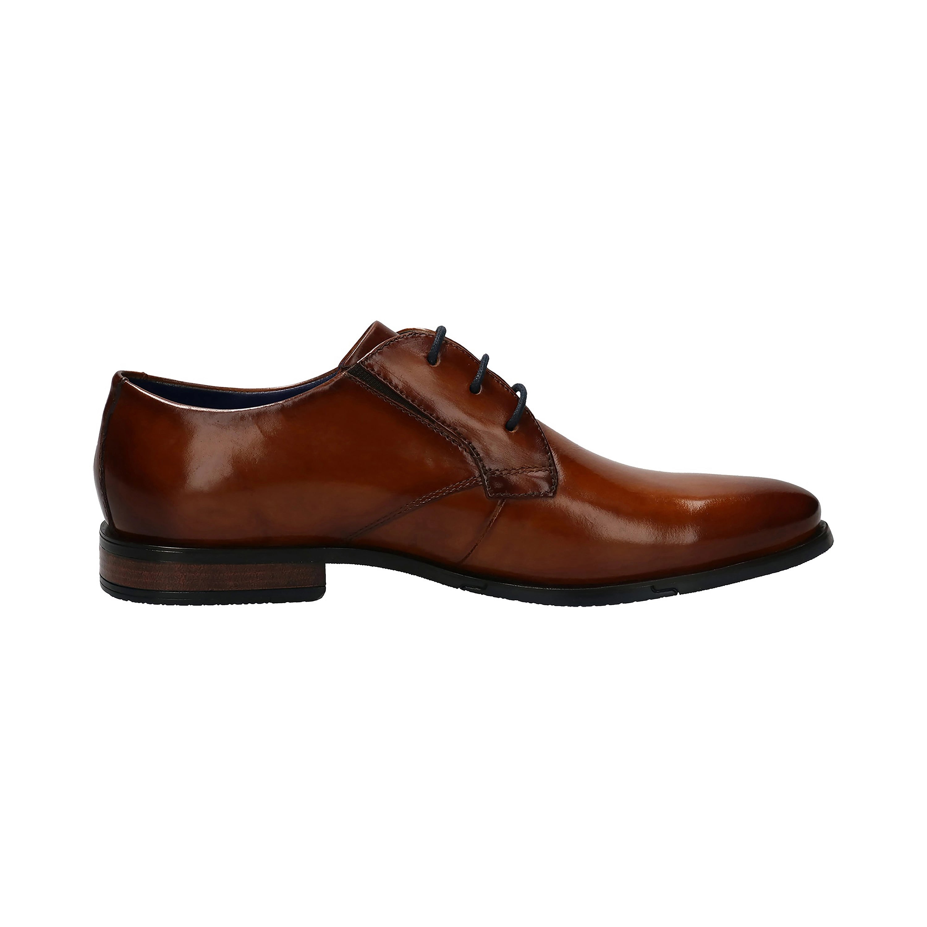 Eleganter bugatti Lederschuh in Cognac, klassischer Herrenschuh, seitliche Ansicht.