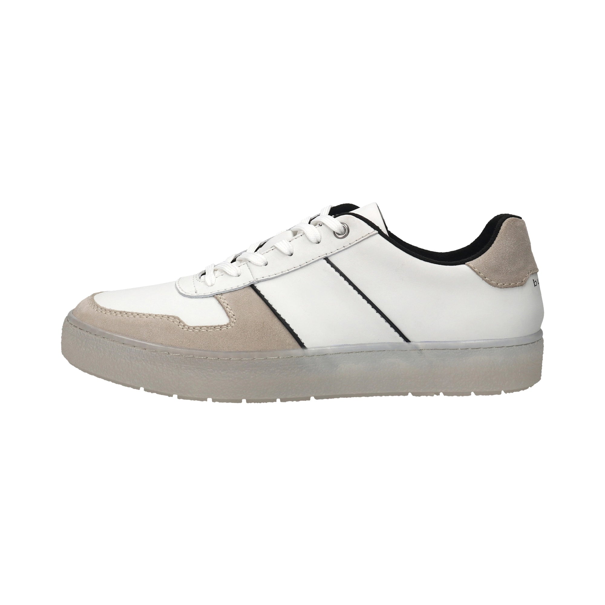 Weiße und beige Sneaker von bugatti, seitliches Büstenbild, sportliches Design, klare Linien.