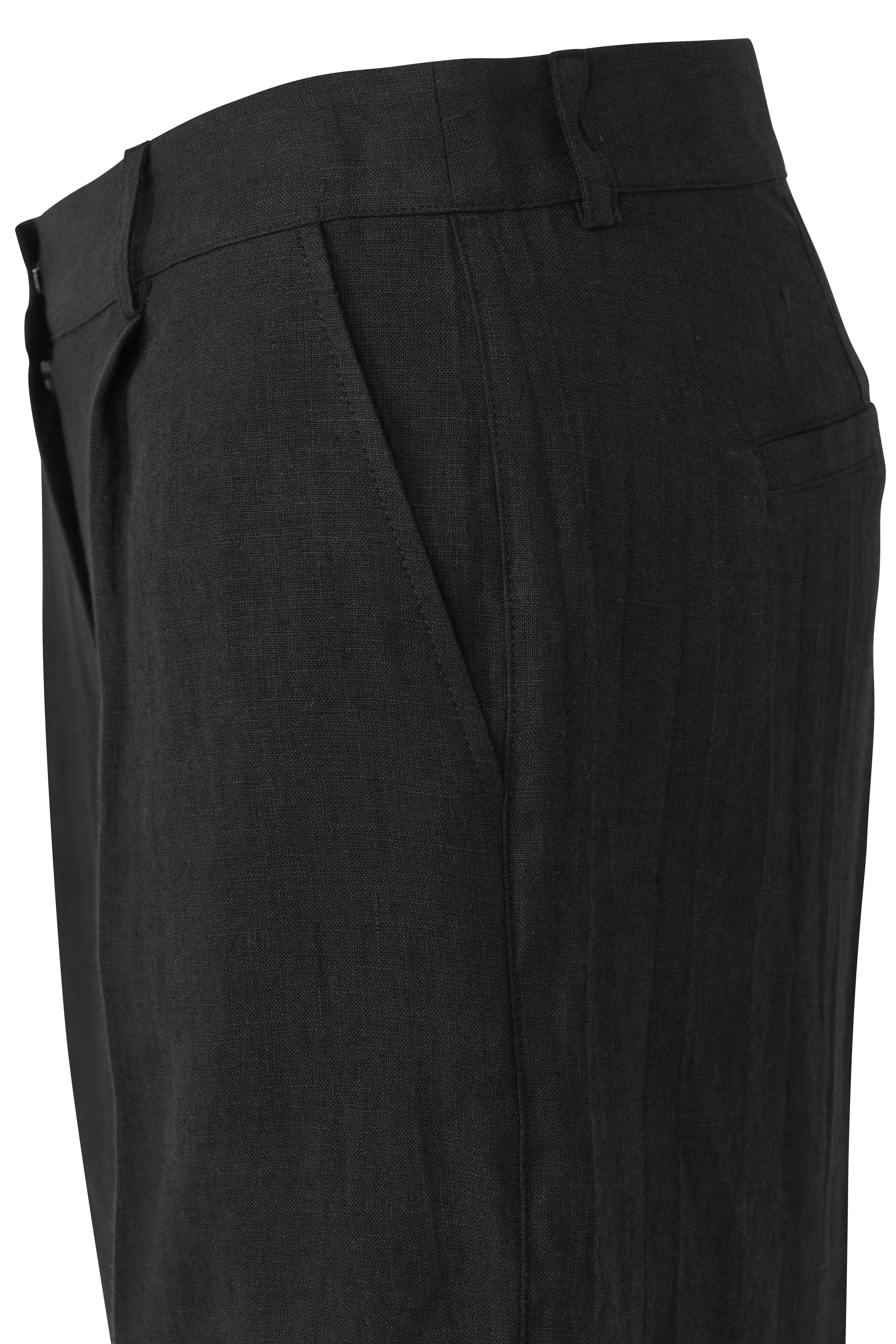 Zwarte bugatti broek, busteweergave, verfijnd ontwerp, hoogwaardige materialen, tijdloze elegantie.