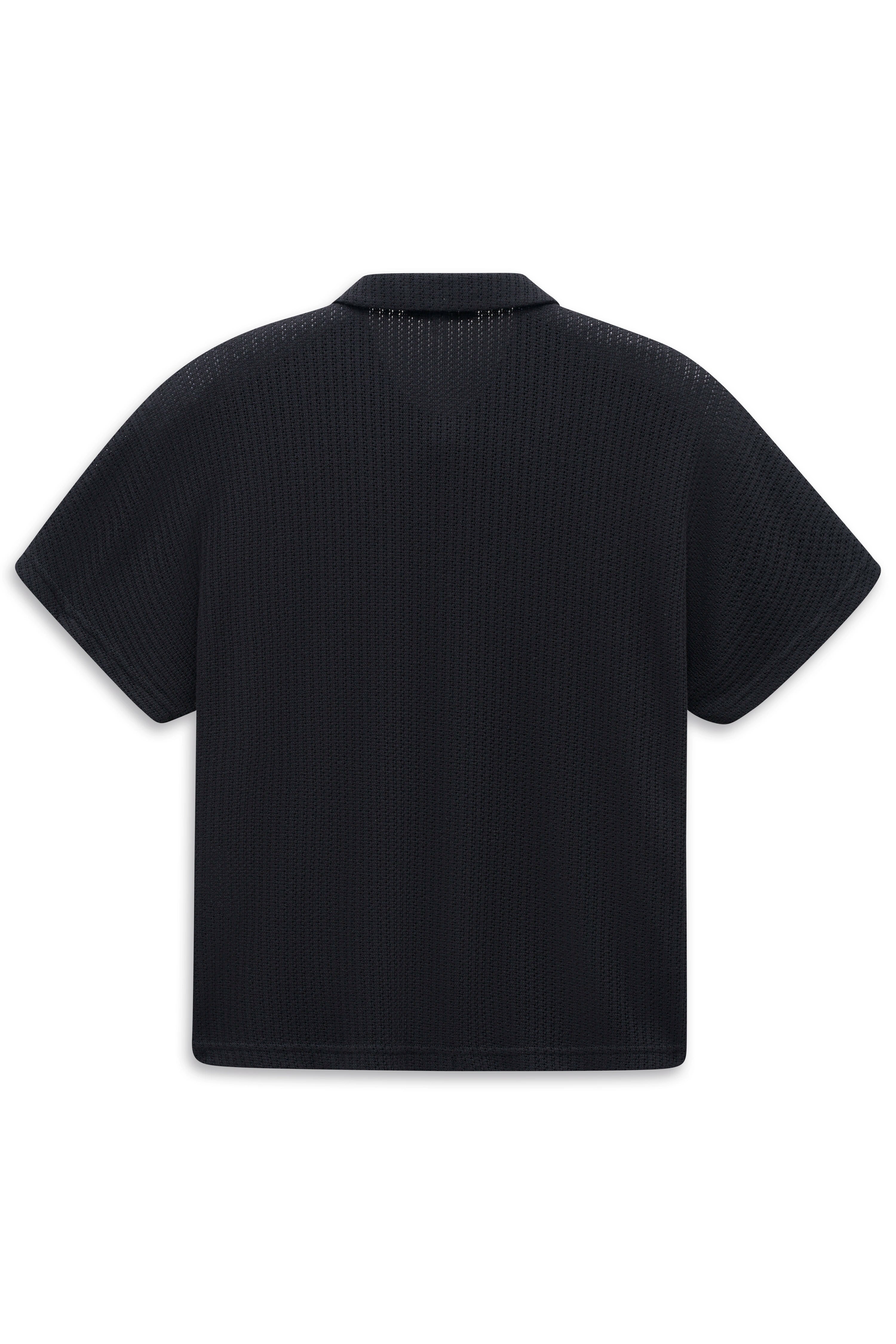 Schwarzes bugatti Polohemd, Büstenbild, fein strukturiertes Design.