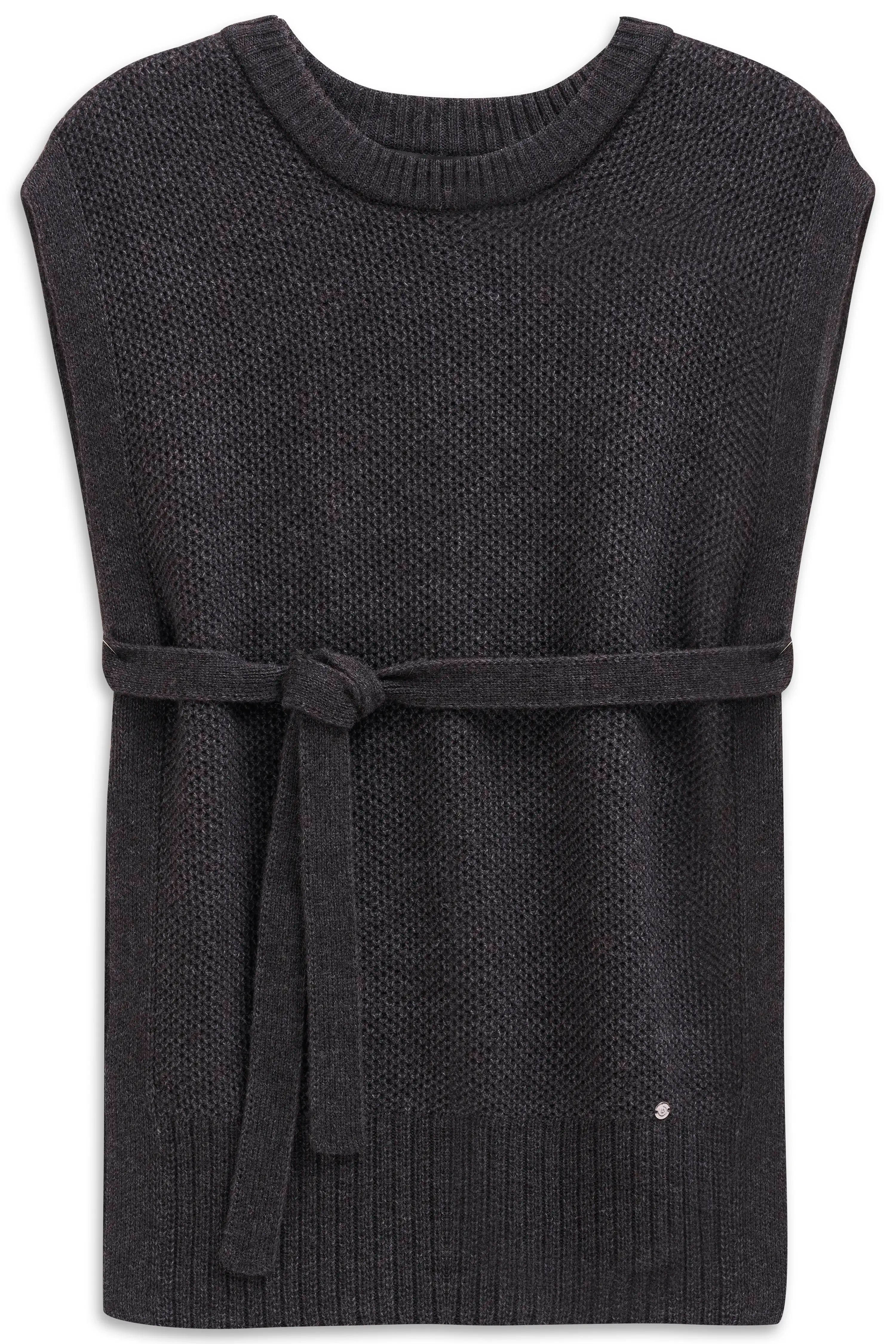Ärmelloser, dunkelgrauer Strickpullover von bugatti mit Gürtel, Büstenbild.