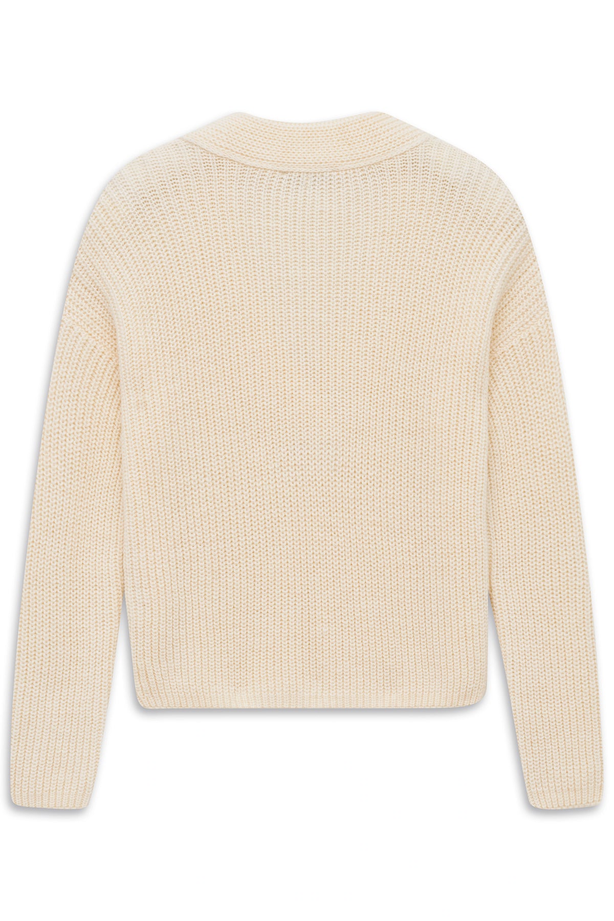 Beiger bugatti Strickpullover, legeres Büstenbild, zeitlose Eleganz und hochwertige Verarbeitung.