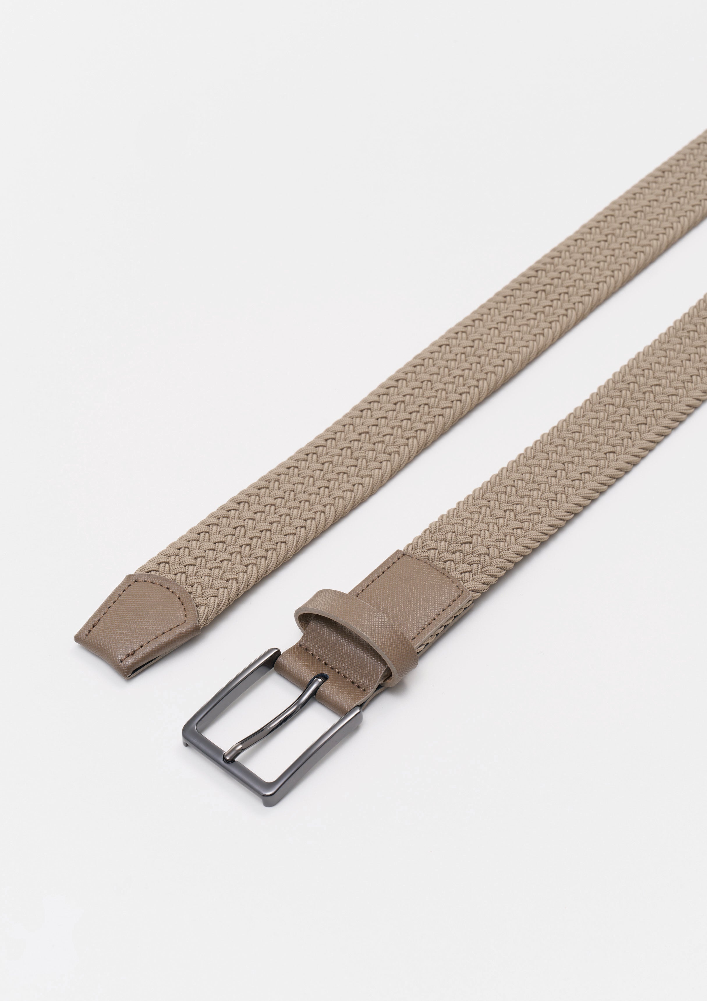 Gürtel aus elastischem Flechtmaterial in beige