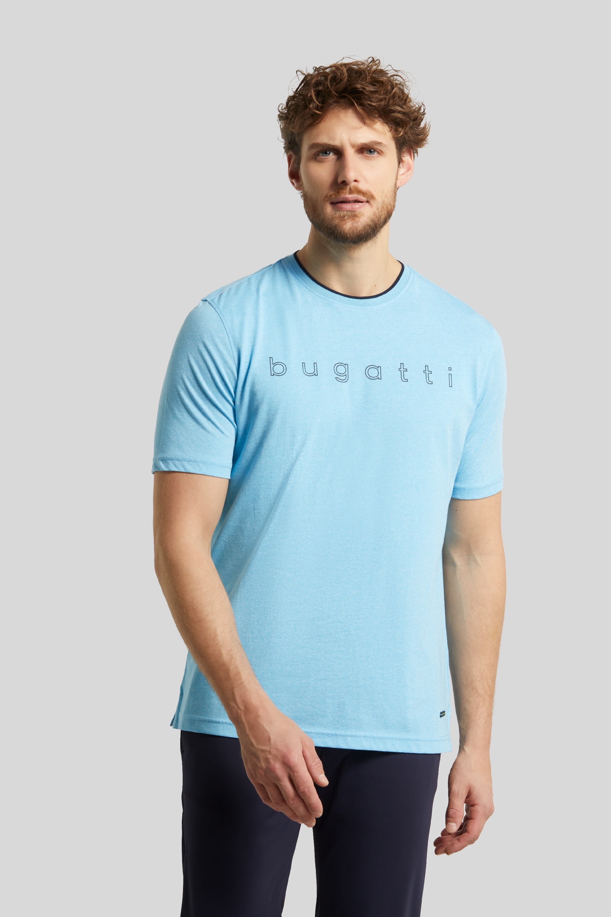 in großem bugatti T-Shirt bugatti mit | Logo-Print blau