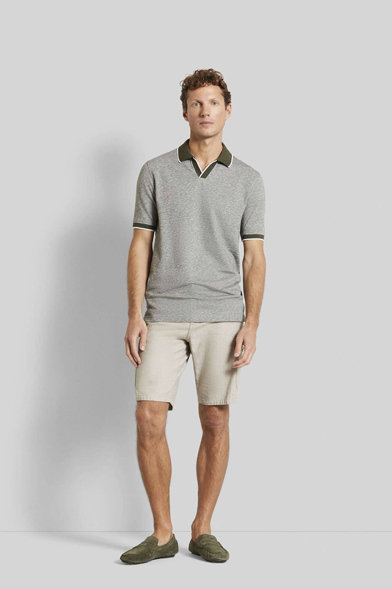 【SCENERITY】Two Tuck Cotton Bermuda Pants Janji Mens 8IN TRAIL HALF TIGHT MIDNIGHT - Paragon Sports