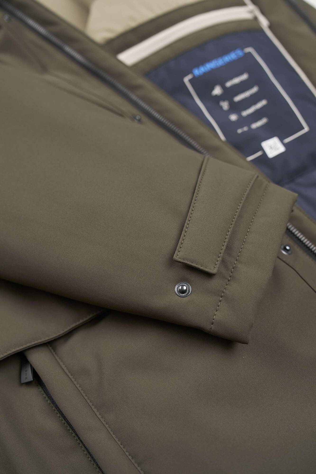 Parka with knit collar on the inside in olive | bugatti
