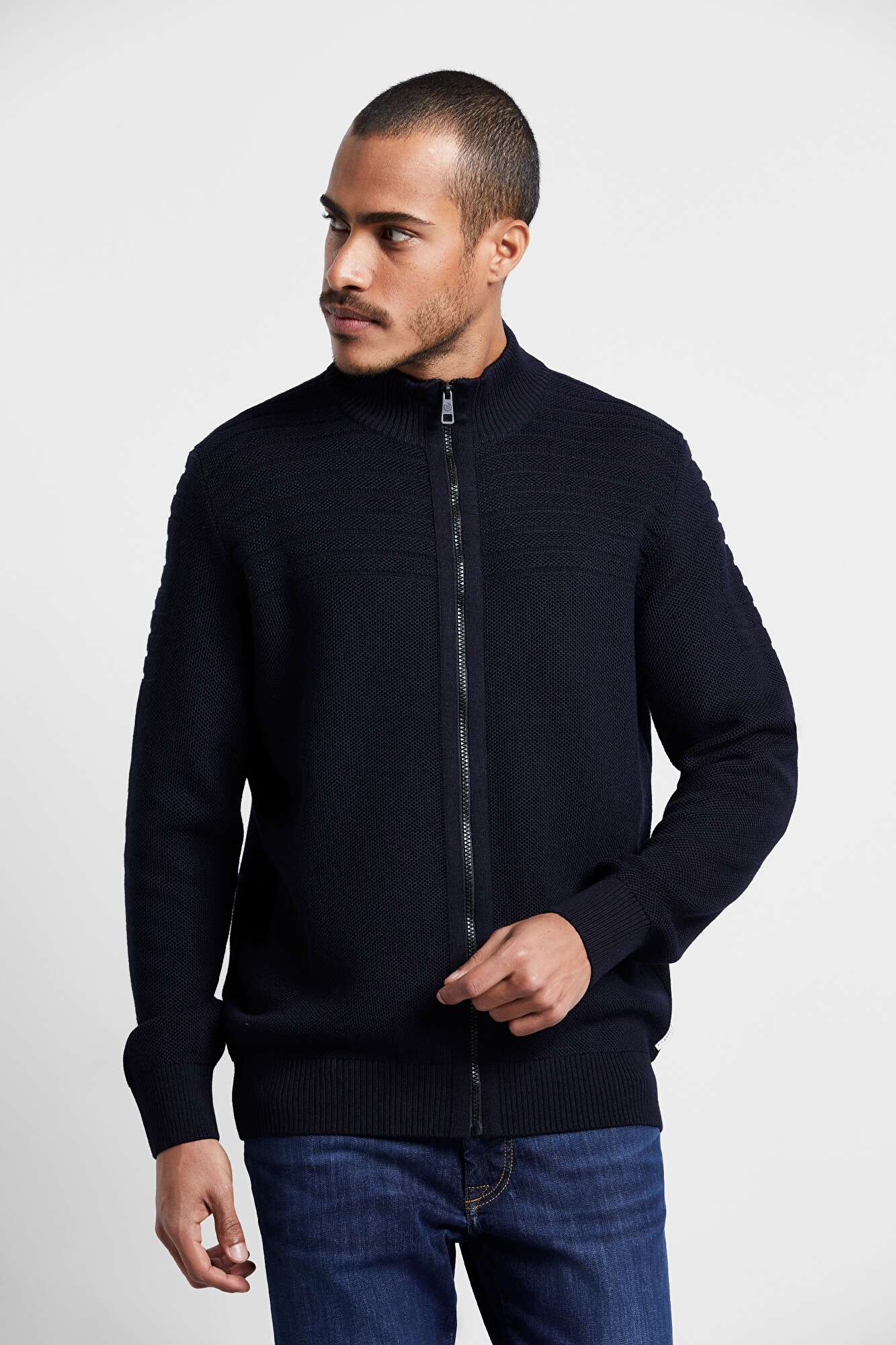 Knit jacket with band collar in navy | bugatti