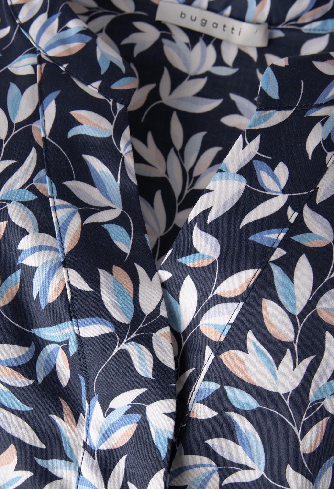 Blusenkleid mit floralem Muster in | marine bugatti