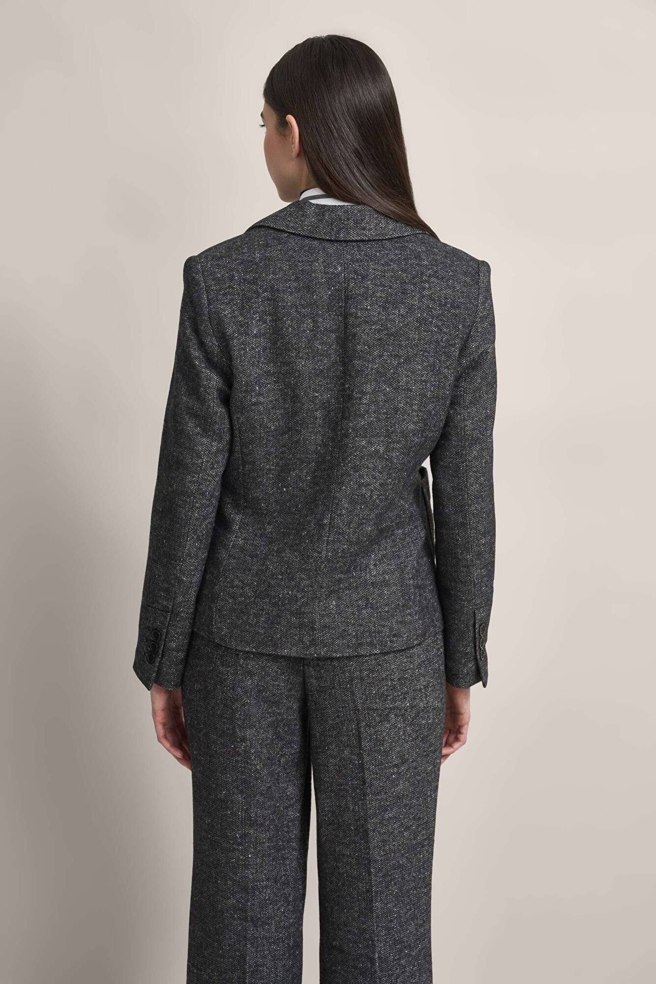 【関税&送料込】Fendi Dove Grey Mohair Blend Blazer Gray Valse Blazer with Rhinestones | Zadig&Voltaire