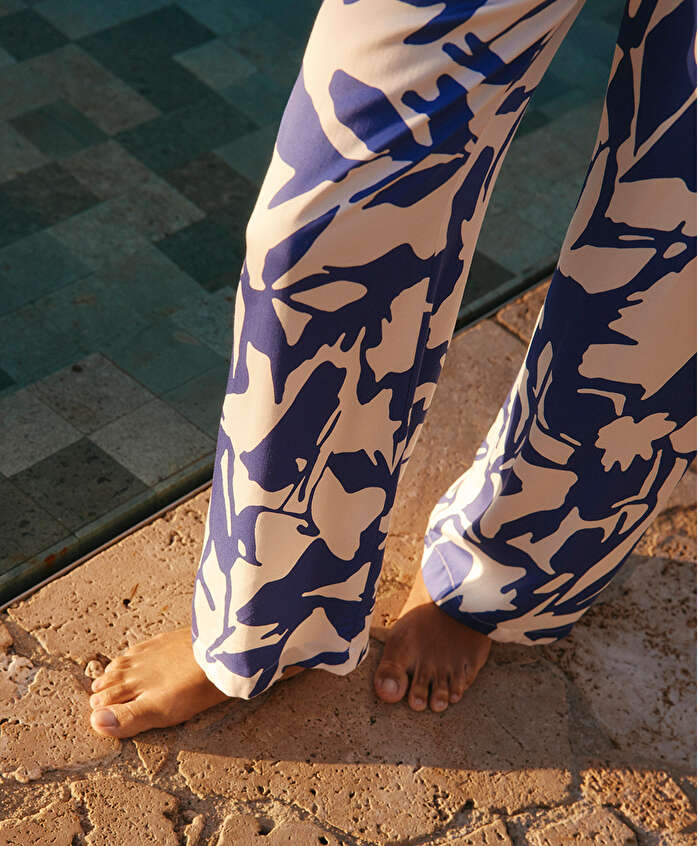 Wygodne spodnie męskie bugatti niebieskie w sklepie online Moda Club Store.  Wybierz jakość premium. Darmowa dostawa od 199zł